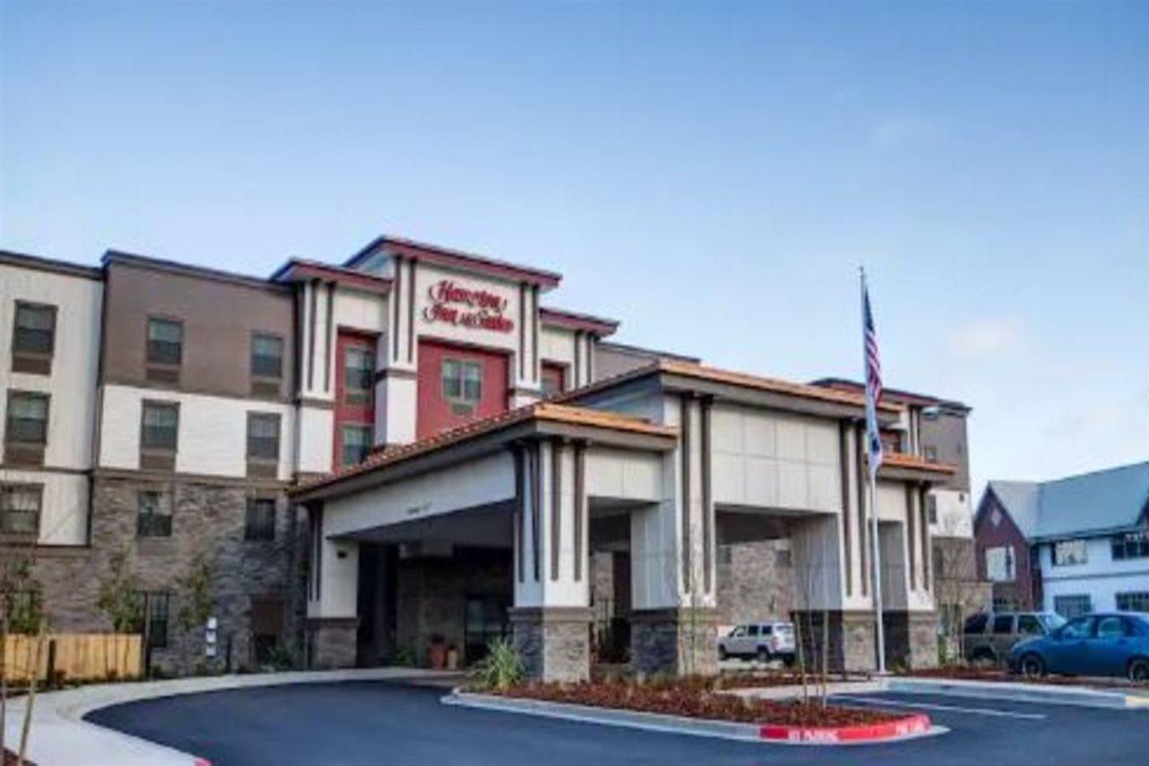 Hampton Inn & Suites Dupont Eksteriør billede
