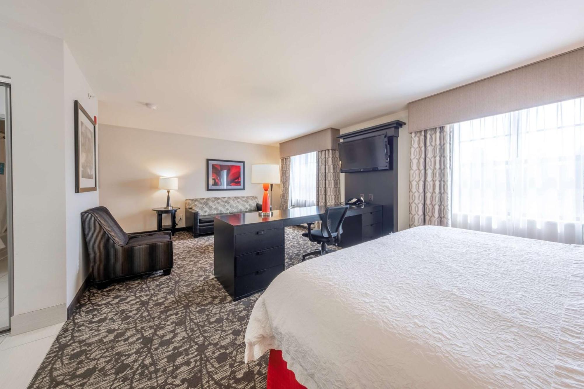 Hampton Inn & Suites Dupont Eksteriør billede